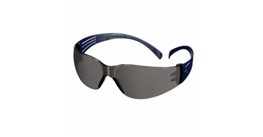 3M™ SecureFit™ Mavi çerçeve, Çizilmeye Dayanıklı / Buğu Önleyici, Gri lens, SF102AF 