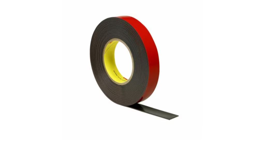 3M™ Akrilik Plus Bant PT1500T, siyah, 1,52 mm, 8 mm x 700 m